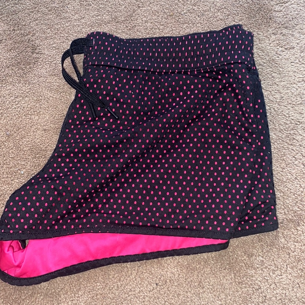 Athletic shorts